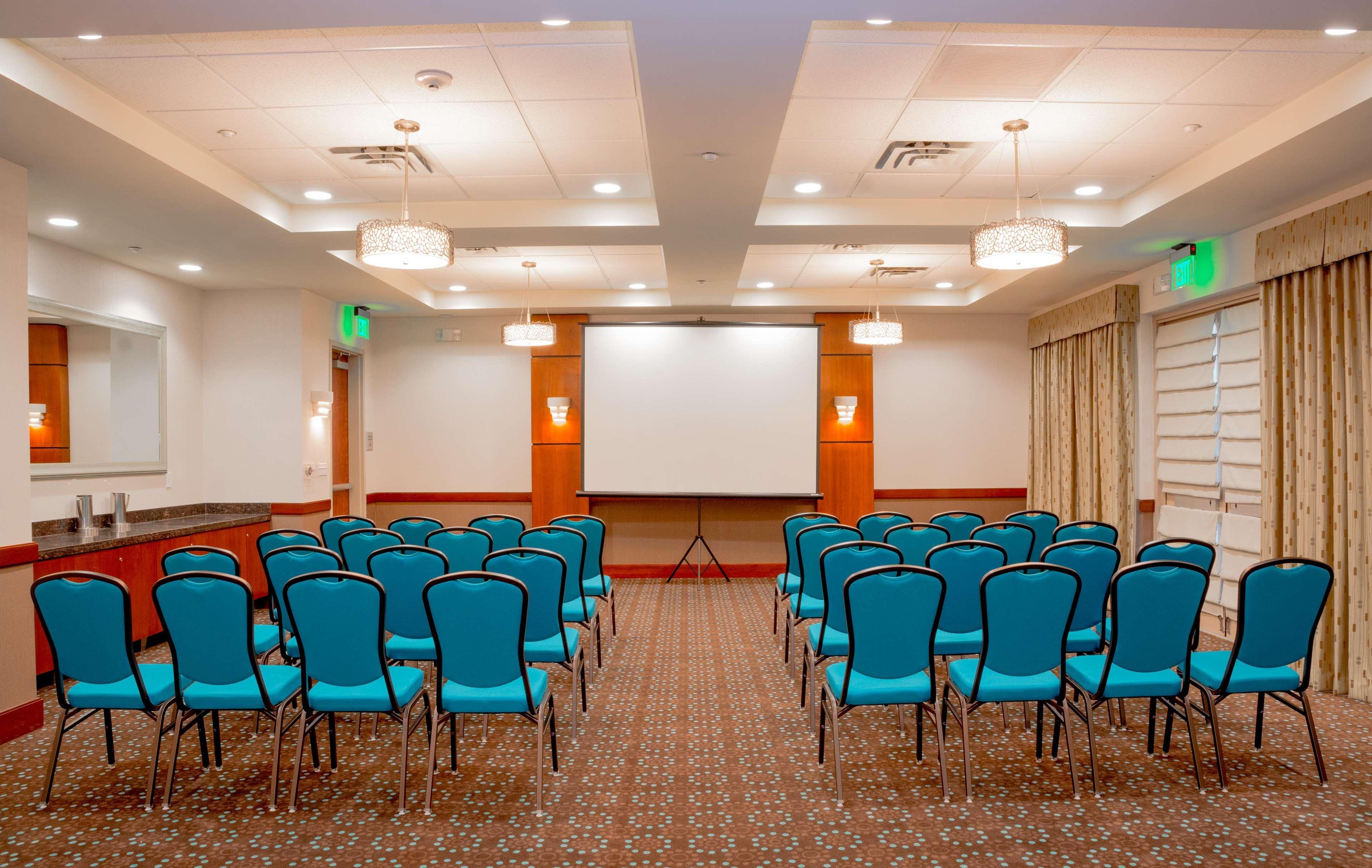Hampton Inn & Suites Riverside/Corona East Dış mekan fotoğraf