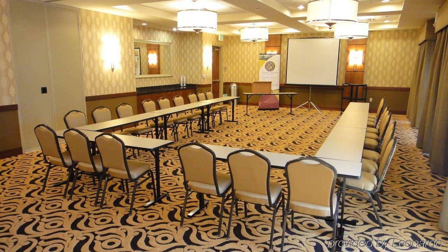 Hampton Inn & Suites Riverside/Corona East Konforlar fotoğraf